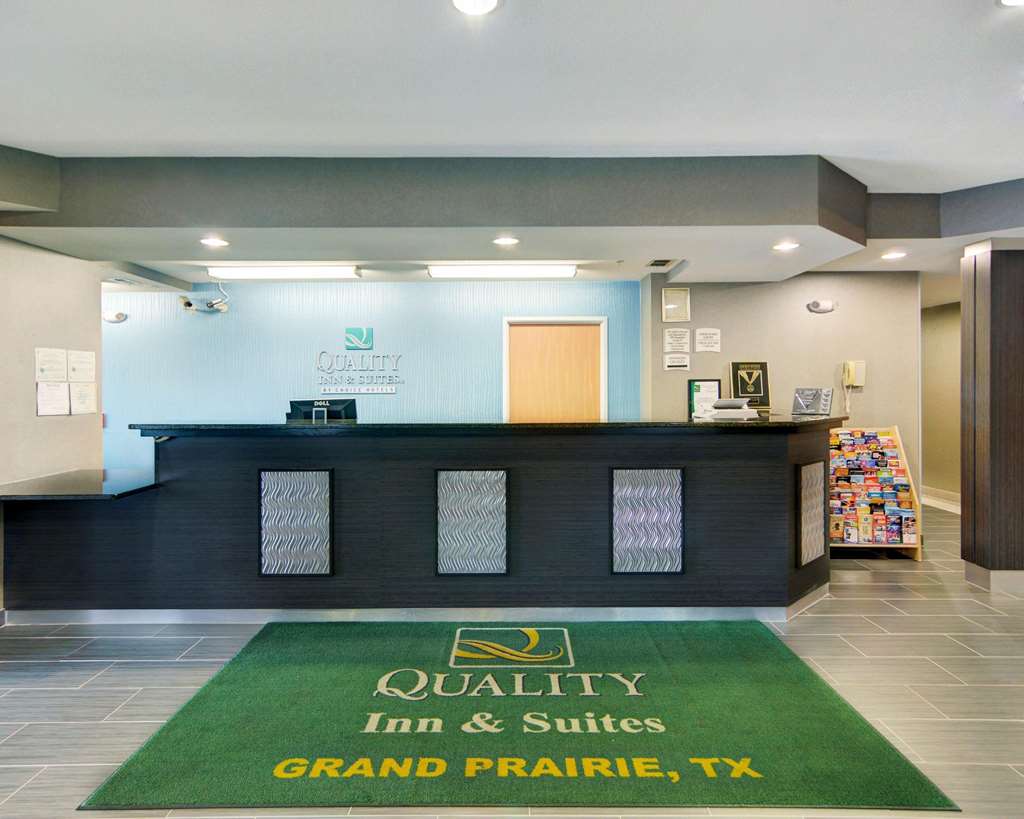 Quality Inn & Suites Grand Prairie South - photo 7