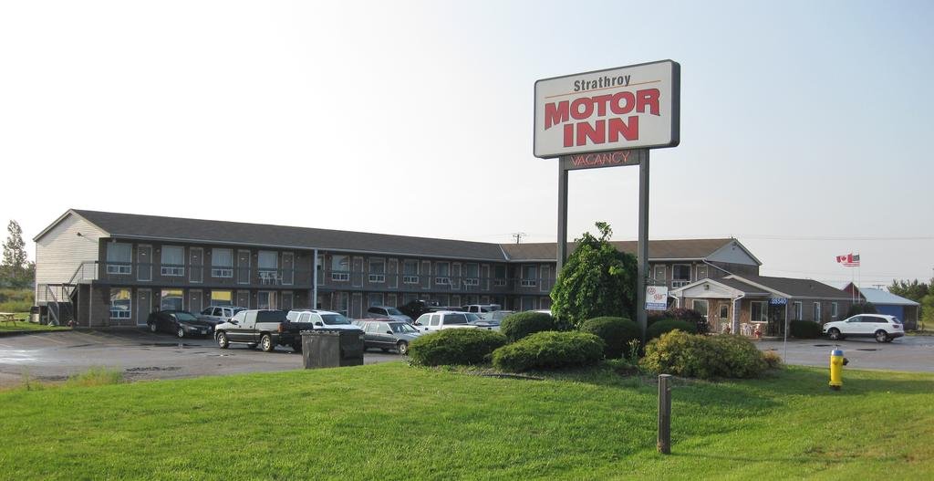 Strathroy Motor Inn in London, Canada