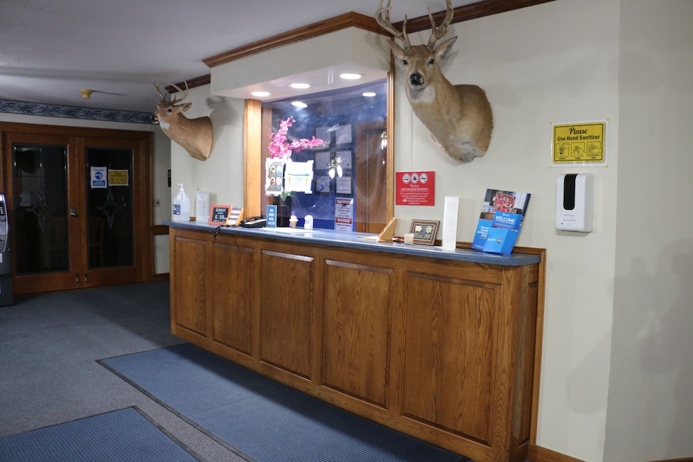Amber Inn Motel Le Mars - photo 8