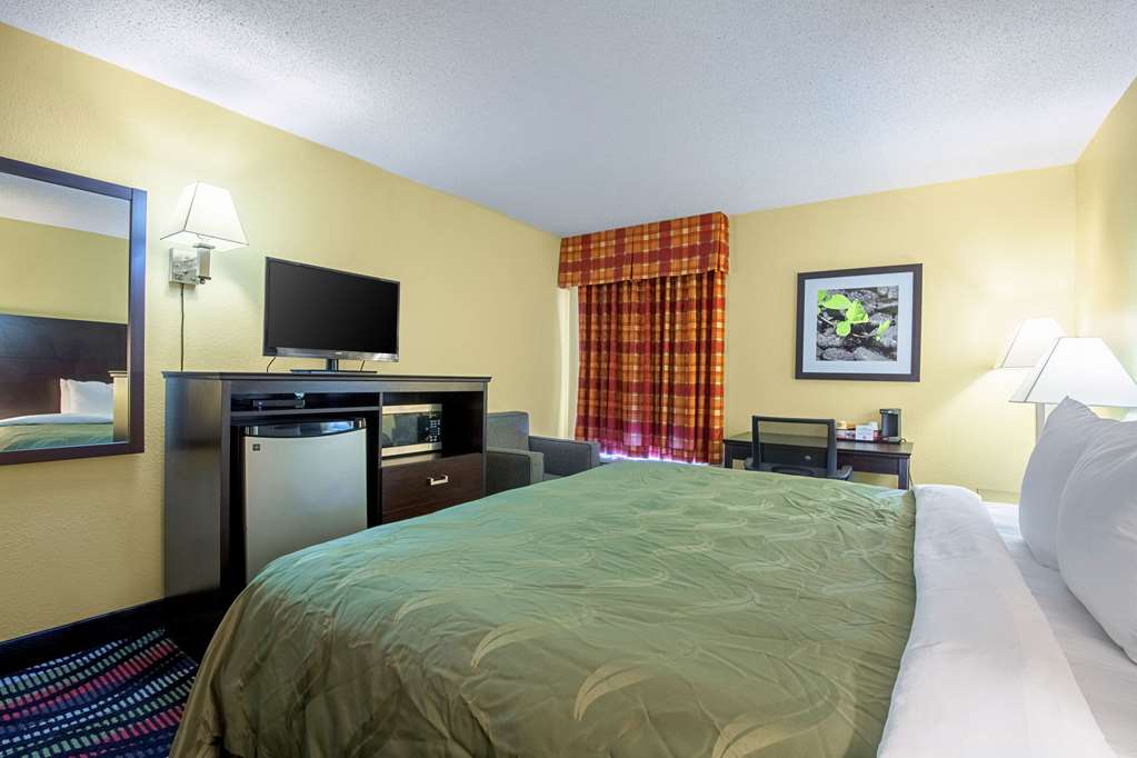 Quality Inn Holly Springs South - photo 13
