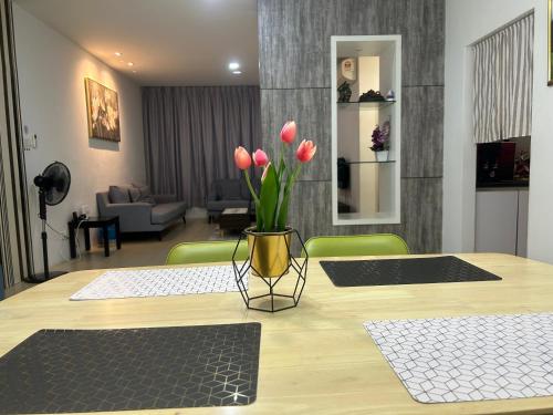 Roxy Apartment Kuching — 4-Star Luxury Hotel in Kuching, Malaysia