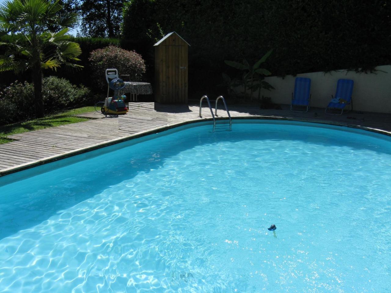 Villa Cdf — 4-Star Luxury Hotel in Brive-La-Gaillarde, France
