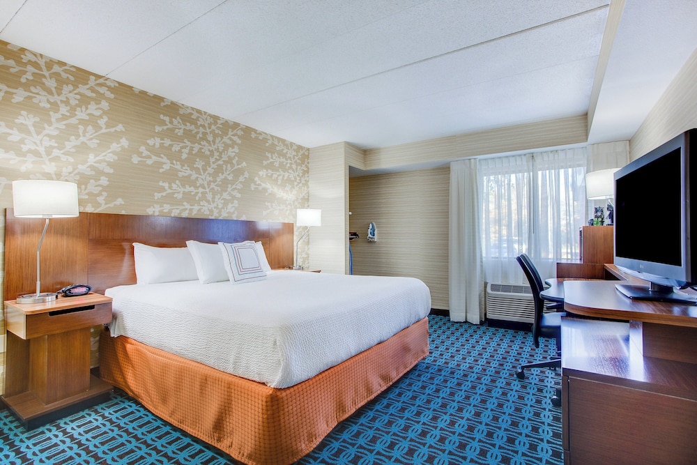 Fairfield Inn by Marriott Portsmouth Seacoast - photo 13