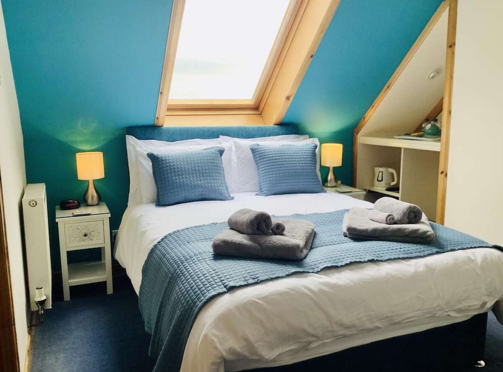 Stromabank Hotel Longhope Island of Hoy — hotel in Stromness