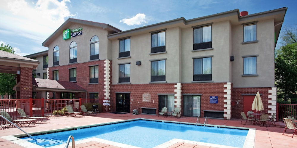 Holiday Inn Express Glenwood Springs - photo 24