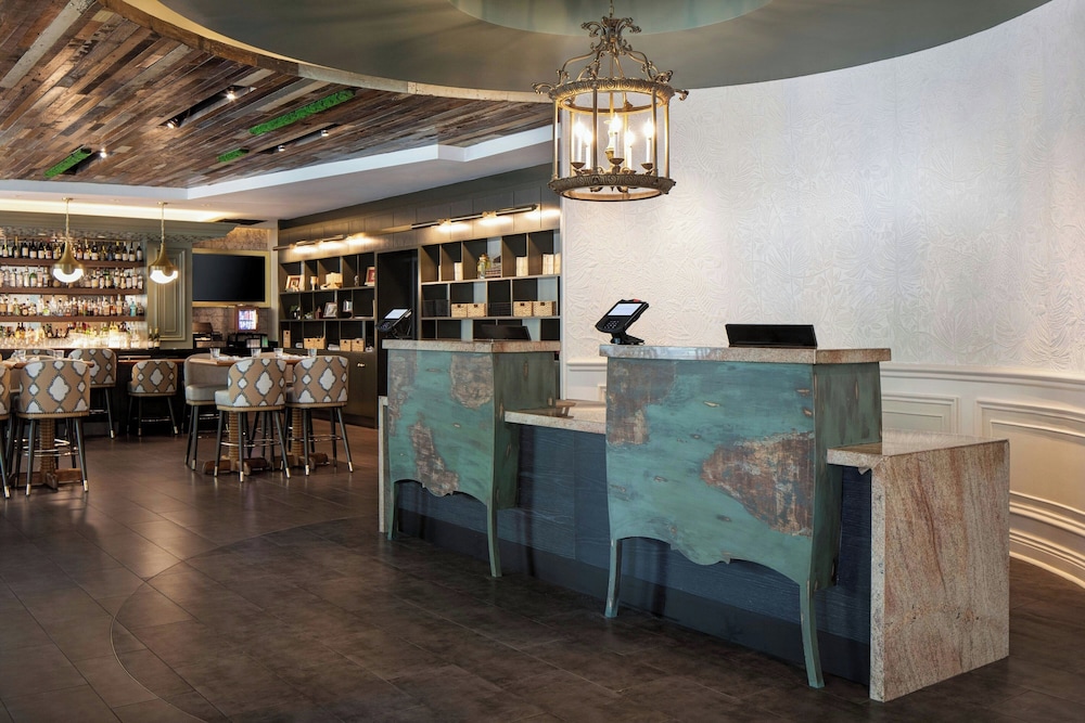 Hotel Tonnelle New Orleans A Tribute Portfolio Hotel By Marriott - photo 5