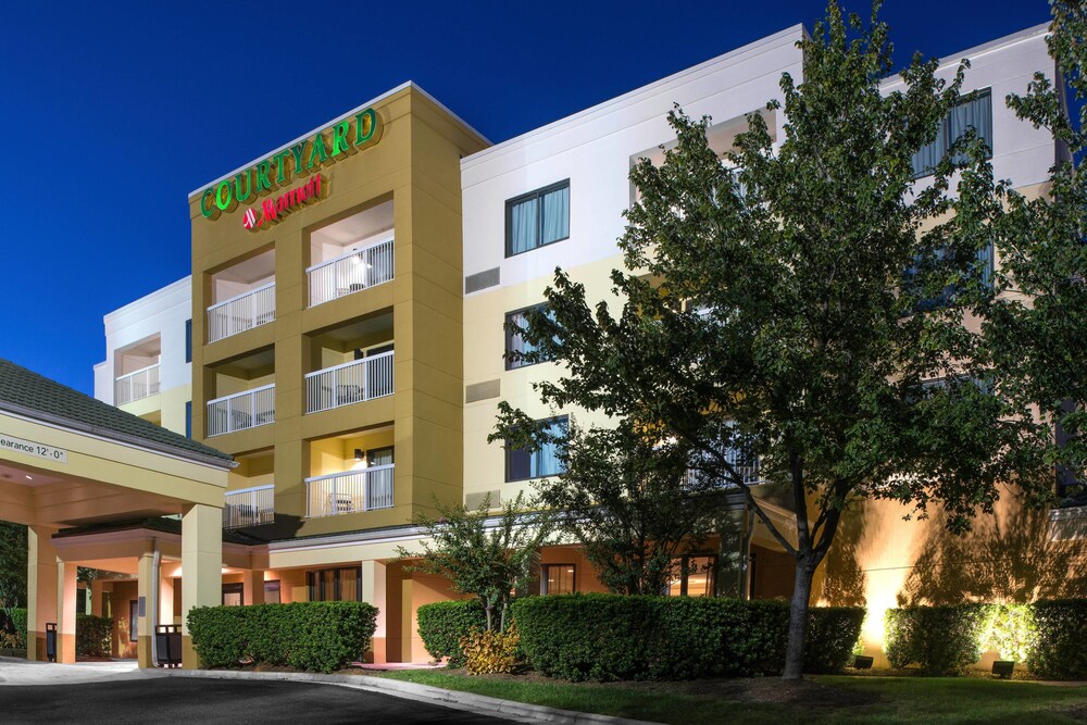 Courtyard by Marriott Charlotte Gastonia - photo 52