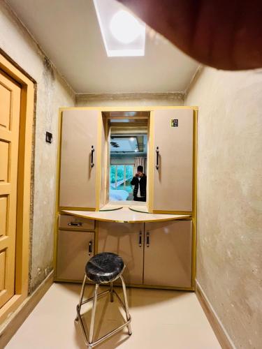 Riverfront resort sooq valley - last minute hotel in Unknown City