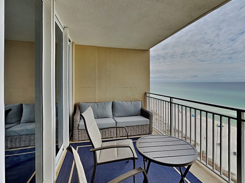 Emerald Beach Resort by SVR II - photo 55