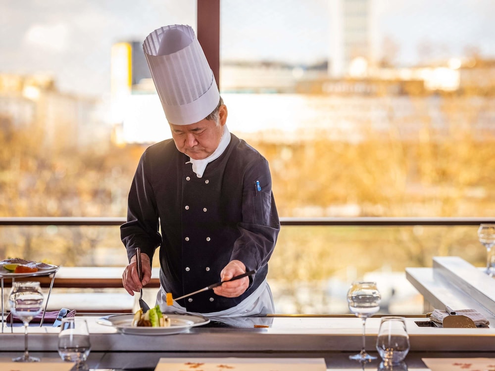 מזון ומשקאות