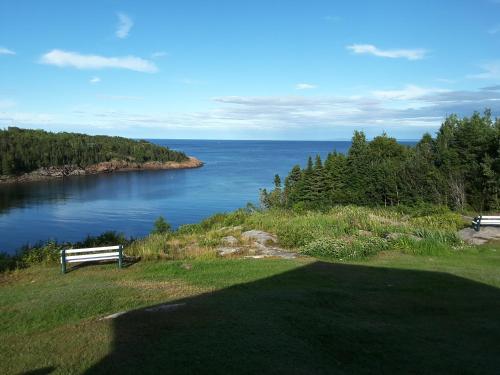 Les Chalets au Bord de la Mer in Les Escoumins, Canada