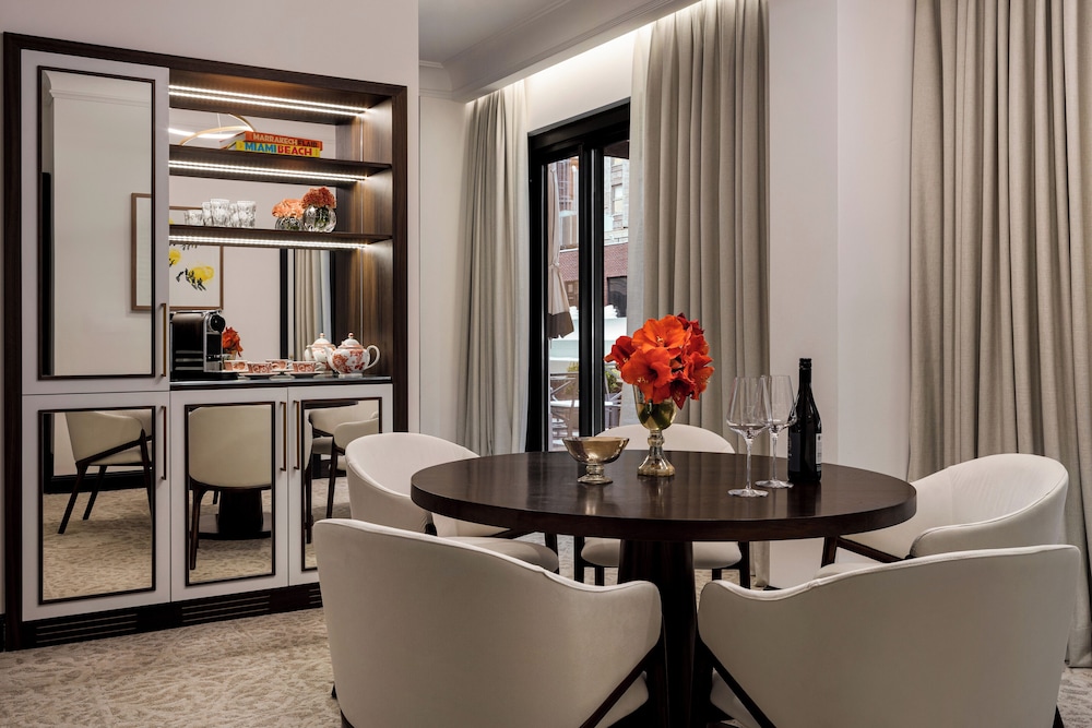 The Chemists Club Hotel - photo 58