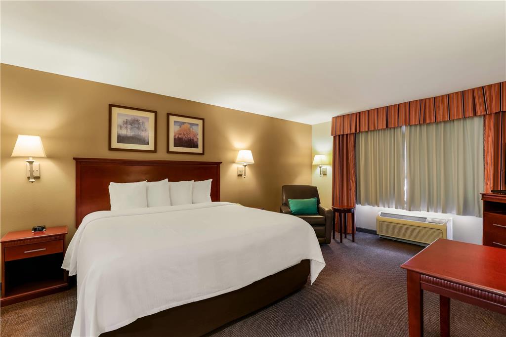 MainStay Suites Fitchburg Madison - photo 13