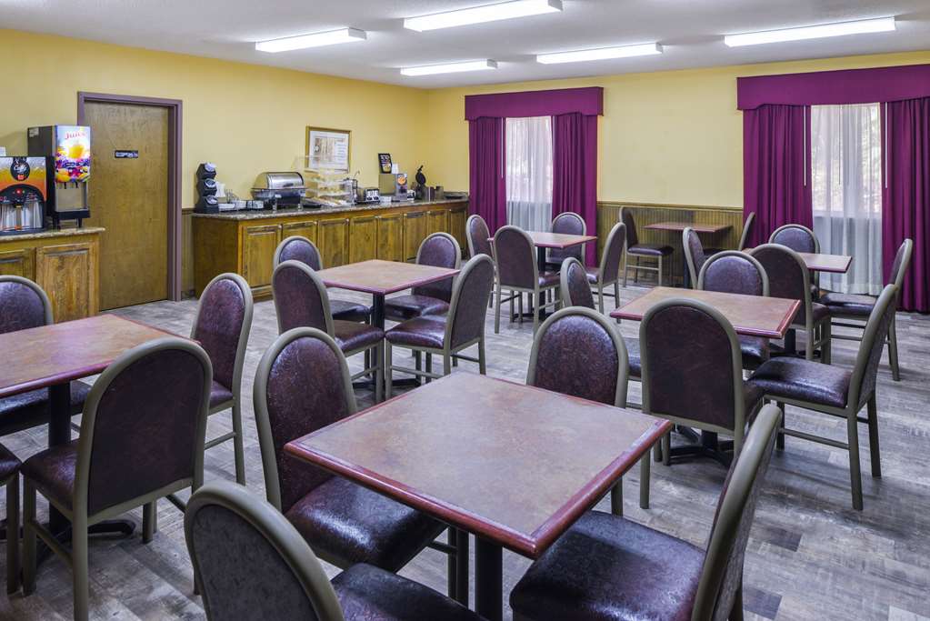Americas Best Value Inn Wiggins - photo 33