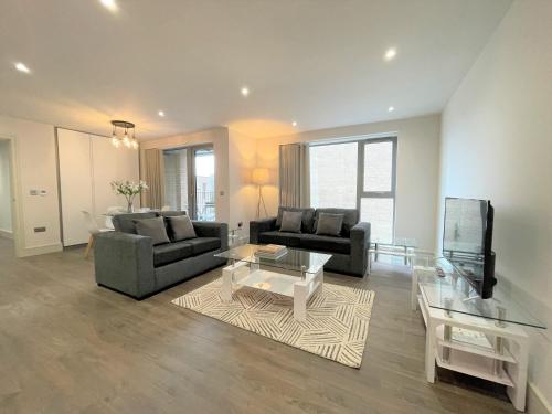 Spectacular 2 Bedroom Apartment in Great Location — 4-Star Luxury Hotel in Sheffield, United Kingdom