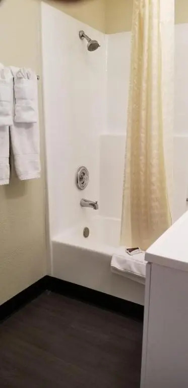 Sierra Crossing Motel - photo 25