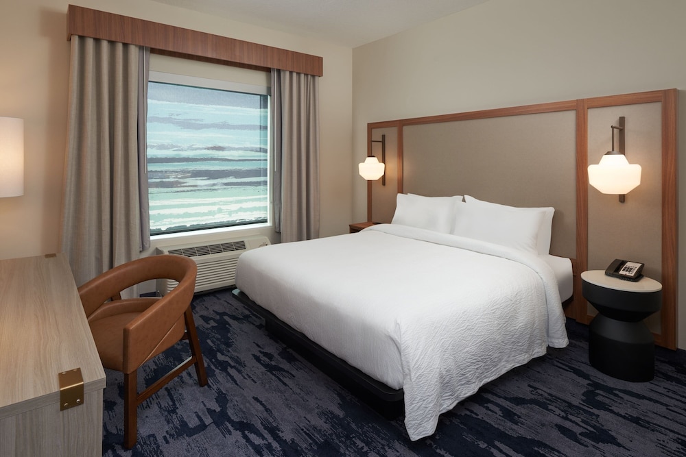 Fairfield Inn & Suites by Marriott West Palm Beach - photo 8