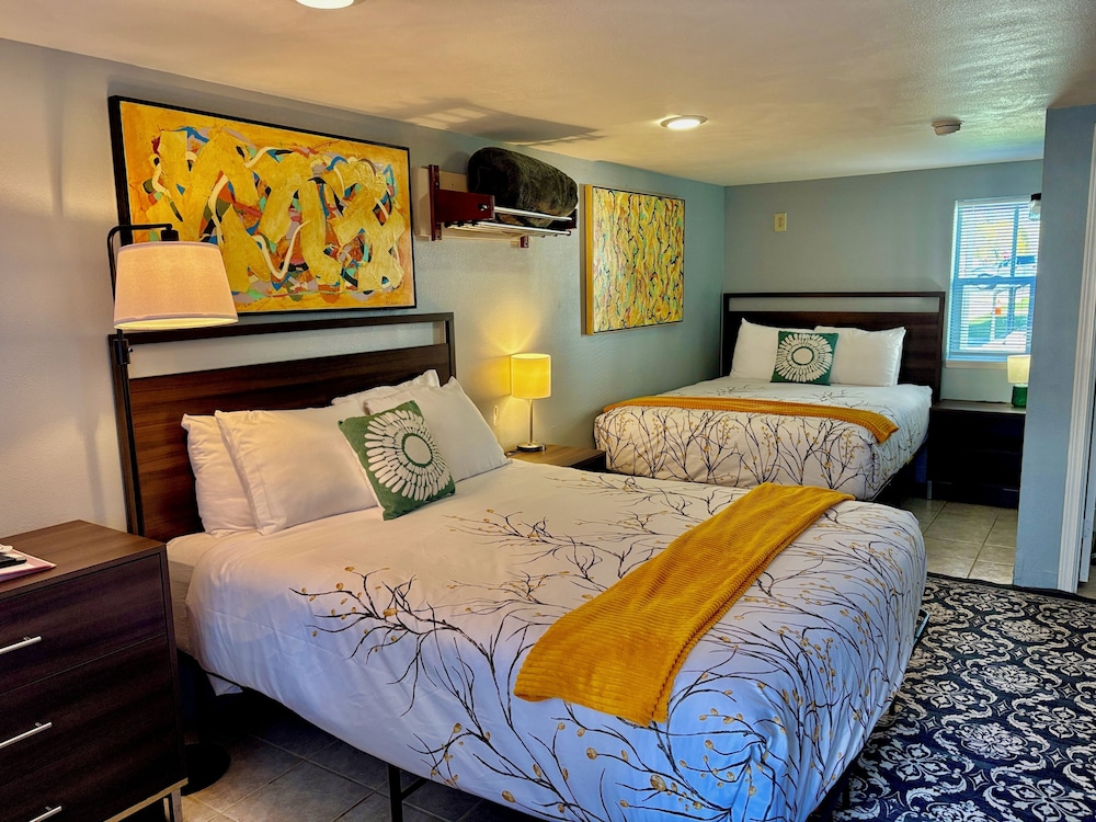 Riverwalk Inn - photo 9