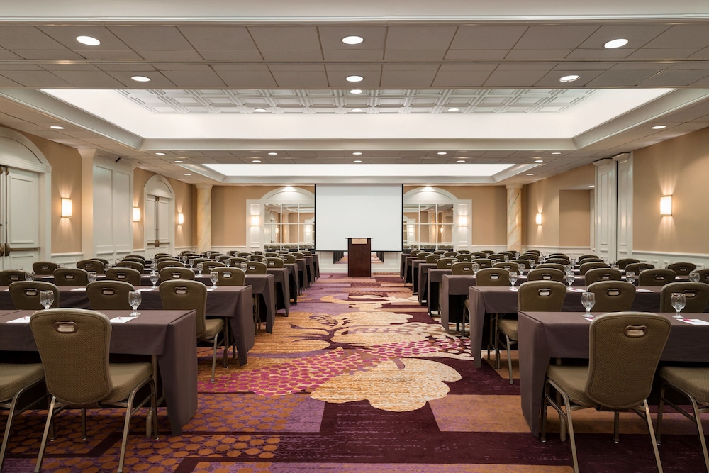 Crowne Plaza Englewood by IHG - photo 39
