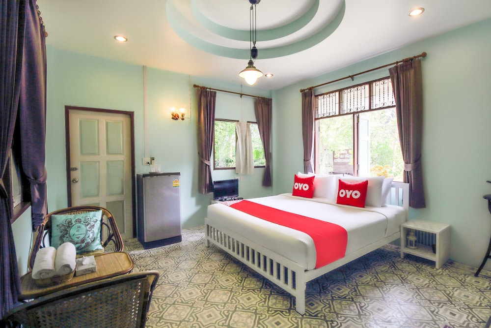 OYO 606 Baan Suansabai Pleanpanmai Resort Amphawa in Amphawa, Thailand