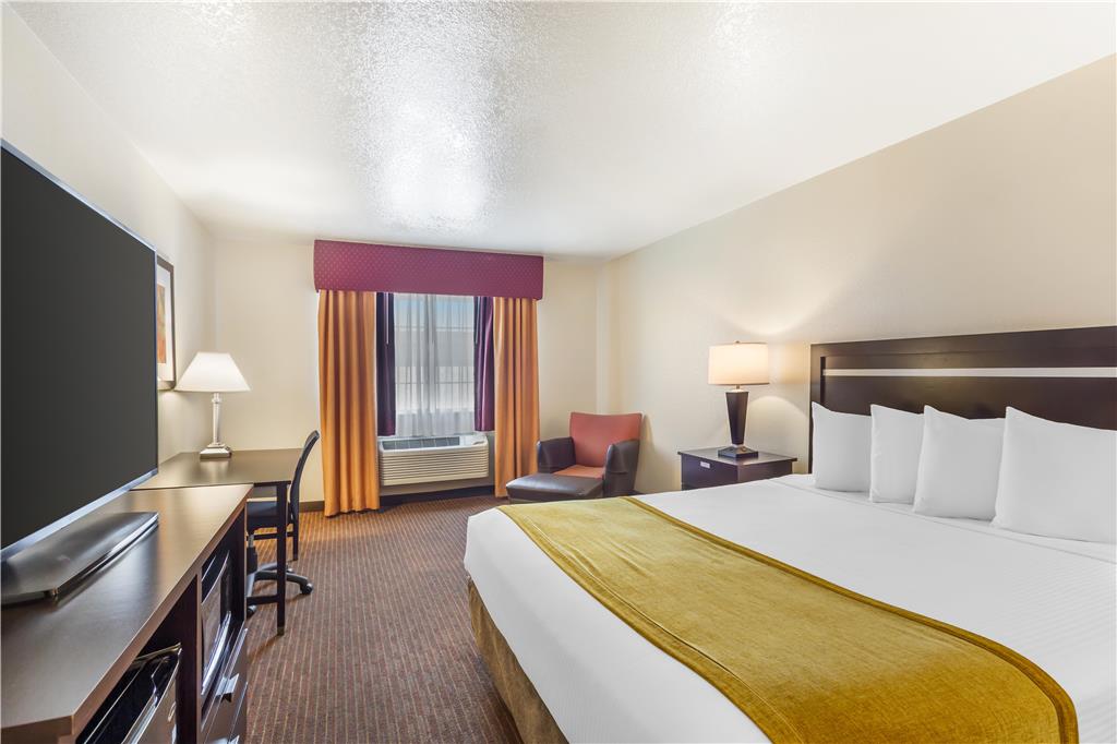 Best Western Luxury Inn - photo 25