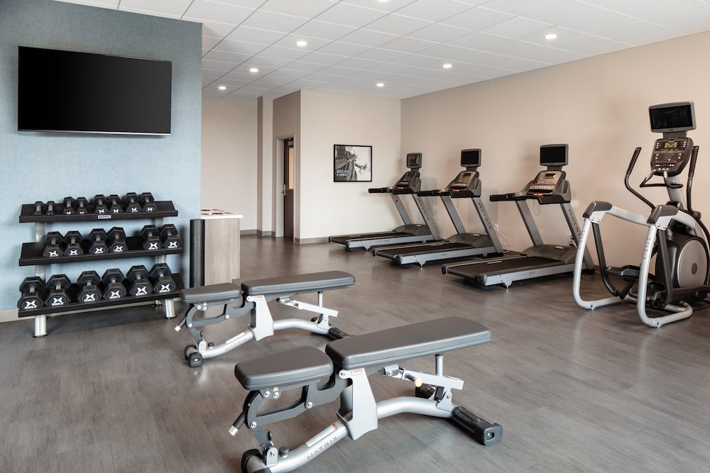 Staybridge Suites Iowa City Coralville by IHG - photo 35