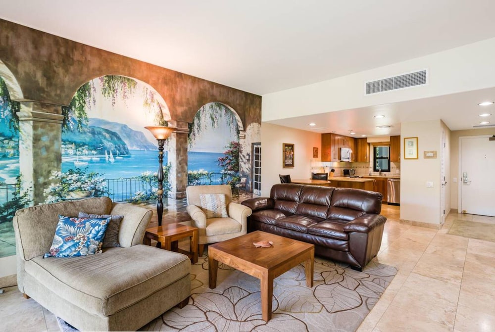 Big Island Royal Seacliff 325 By Coldwell Island Banker Vacations Kailua Kona — Kailua Kona