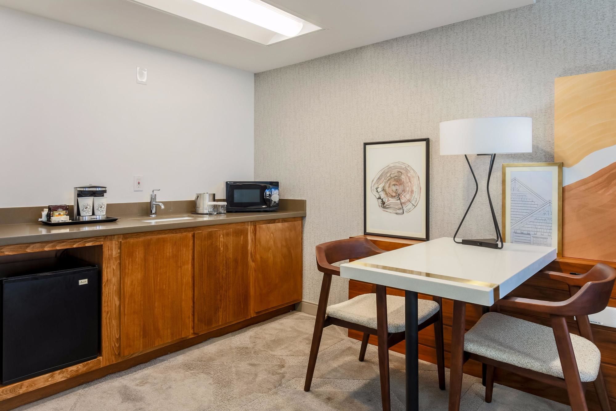 DoubleTree Suites by Hilton Sacramento Rancho Cordova — hotel in Rancho Cordova