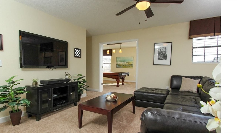 Grhec9111 Champions Gate Resort 8 Bed 5 Baths House - photo 2