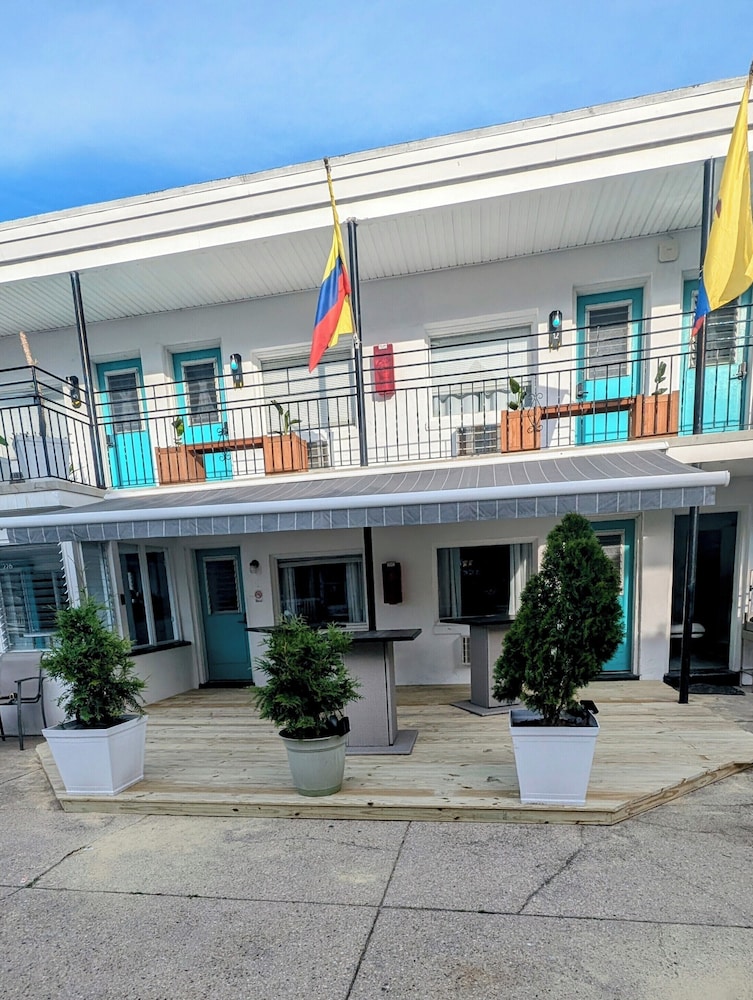 Hotel on Magnolia East - photo 23