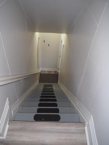 The Sundowner Gorgeous & Great Location in Frankfort, United States