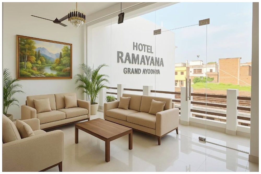 Hotel Ramayana Grand Near Ram Mandir in Ajodhya, India
