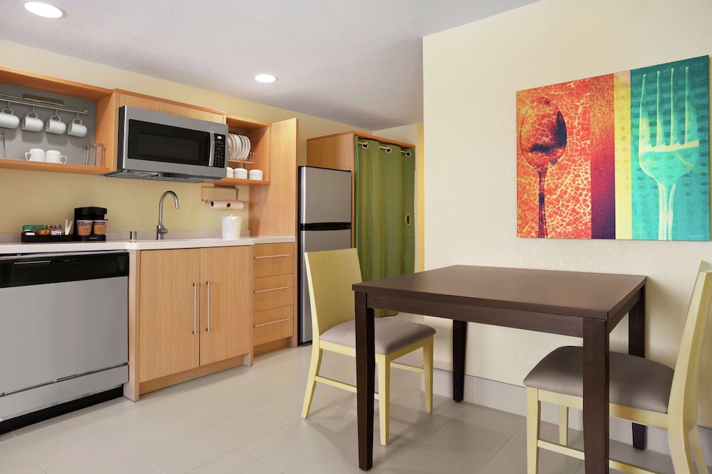 Home2 Suites by Hilton Elko - photo 14