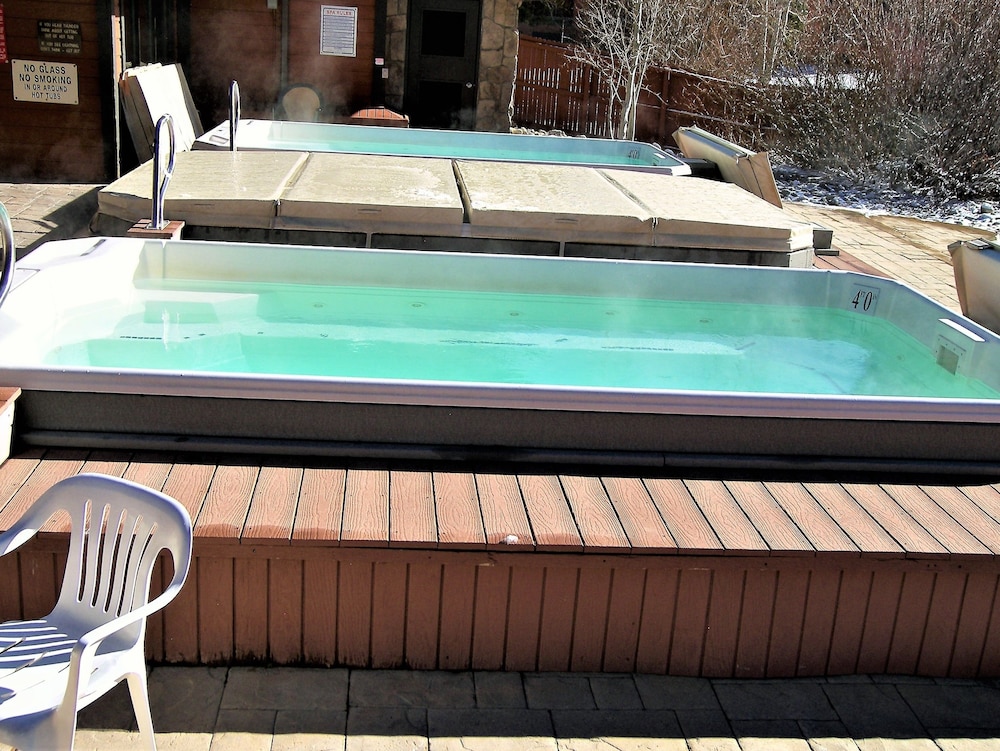 Mountainside 2 Bed 2 Bath - photo 21