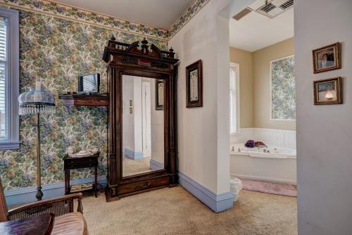 Grandison Inn - photo 39