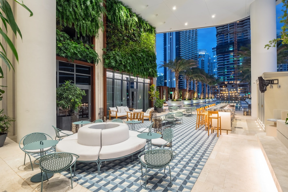 Suites at SLS Lux Brickell managed by CE - photo 29