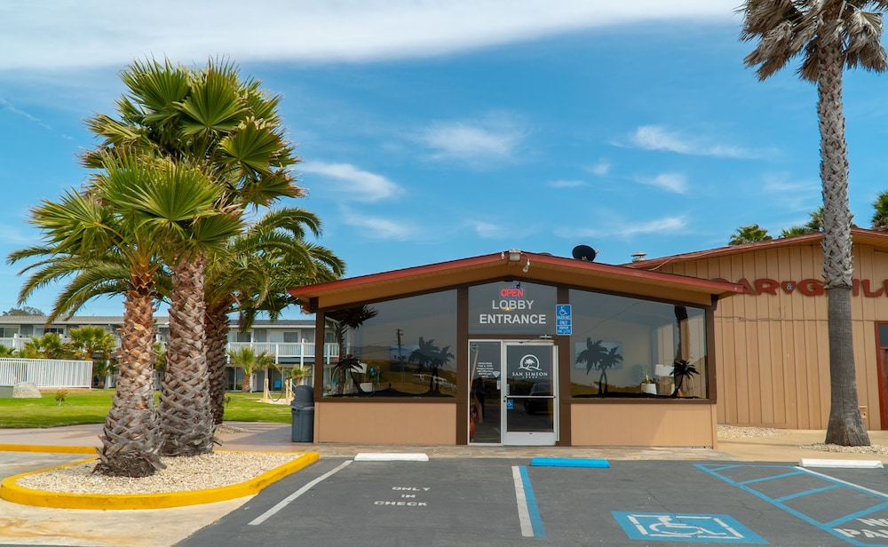 San Simeon Lodge - photo 51