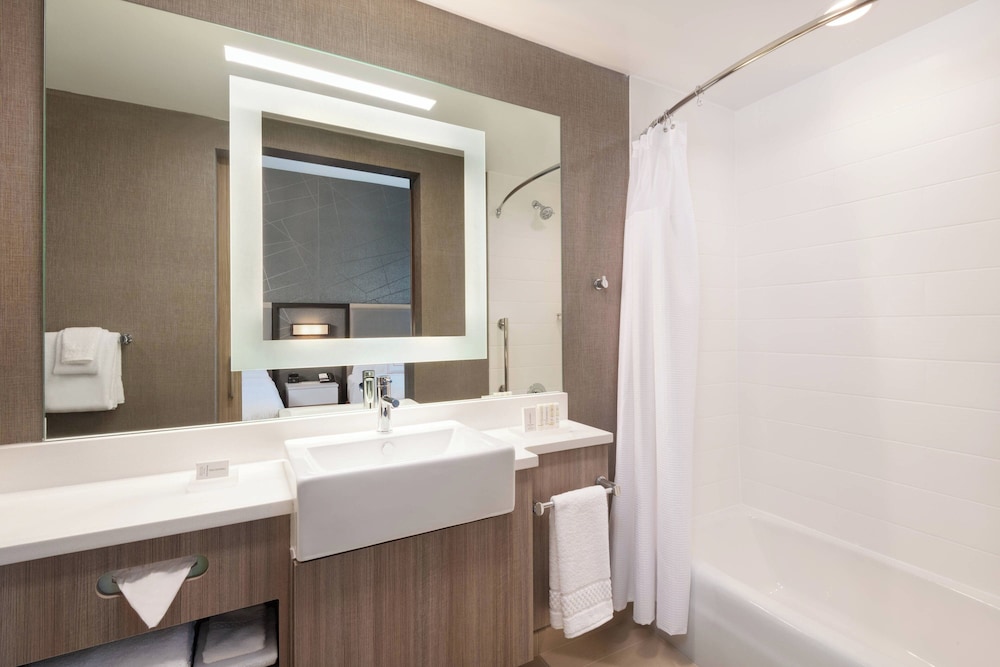 SpringHill Suites by Marriott Tifton - photo 12