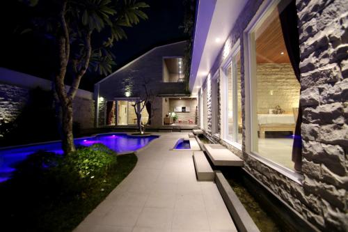 Villa Latour — 4-Star Luxury Hotel in Seminyak, Indonesia