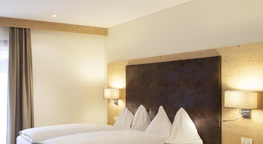 Hotel Stefanshof — Plaus — photo 4