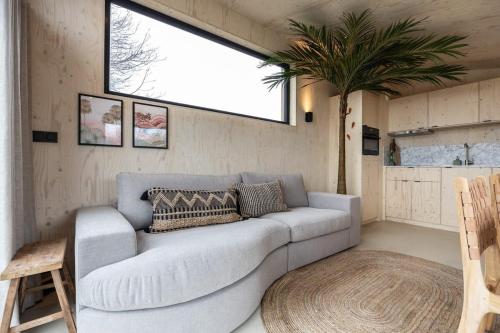 Hello Zeeland Tiny House Zeeuwse Liefde 11 — 4-Star Luxury Hotel in Westkapelle, Netherlands