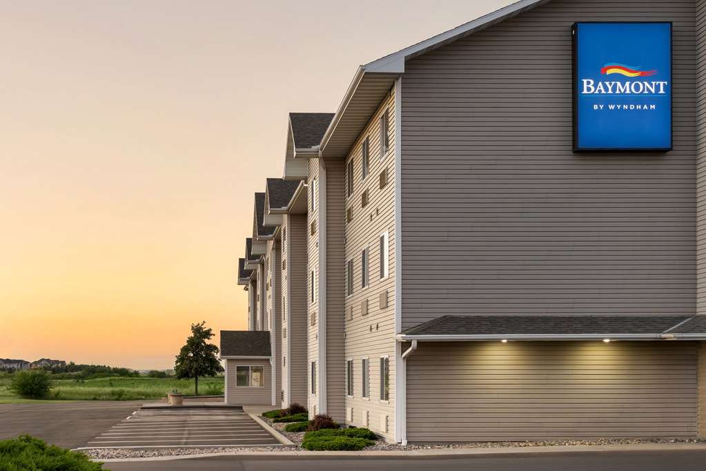 Baymont by Wyndham Fremont - photo 8