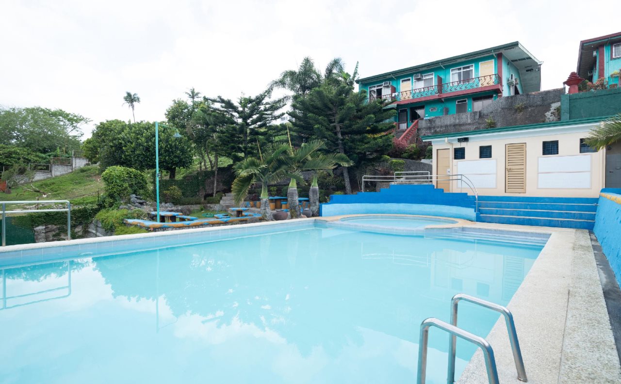 Little Falls Inn pet-friendly hotel Tagaytay