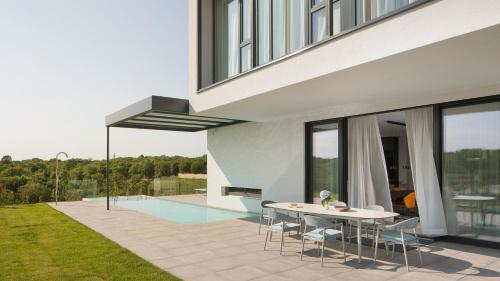 Villa Noble 2 — 4-Star Luxury Hotel in Bale, Croatia