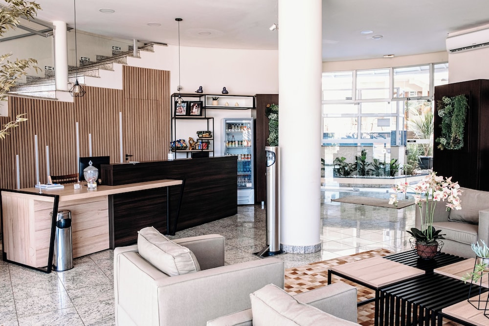 Ferian Plaza Hotel — Itapira — photo 3