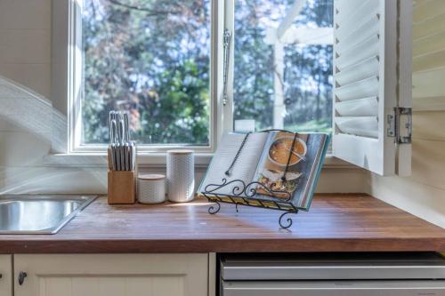 Carramar Estate: 2 homes stunning mountain views — Wentworth Falls — photo 4