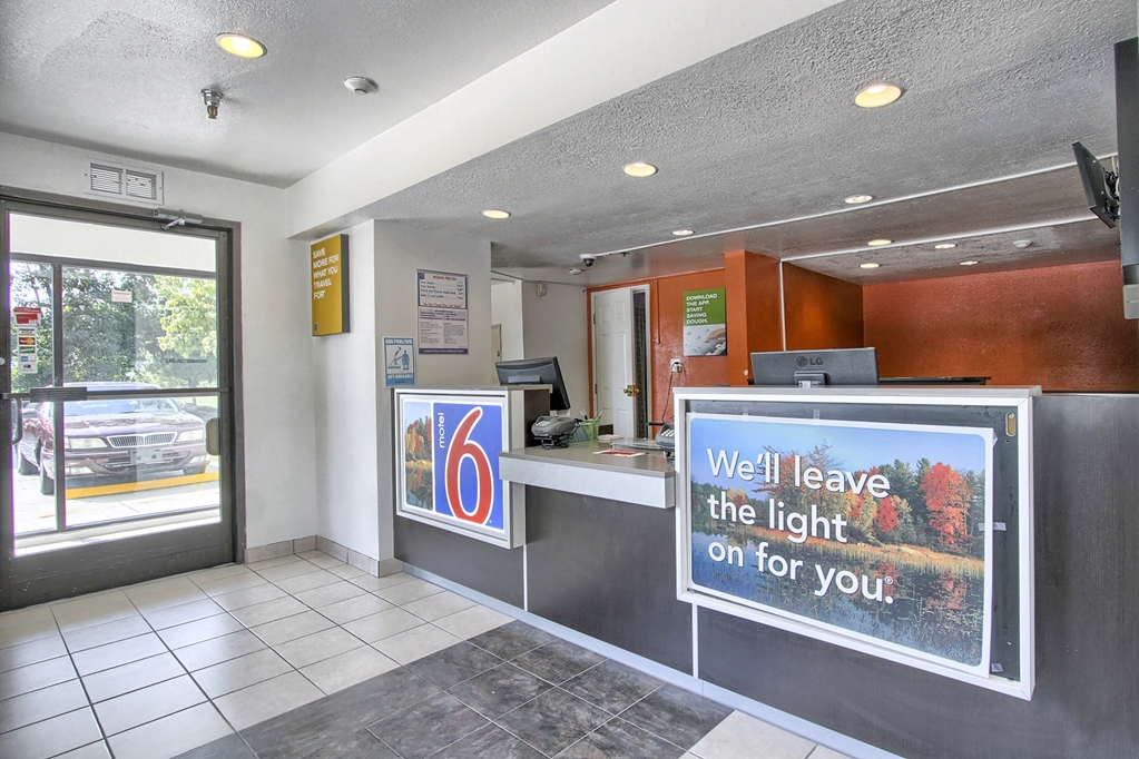 Motel 6 New Cumberland PA Harrisburg Hershey South - photo 12
