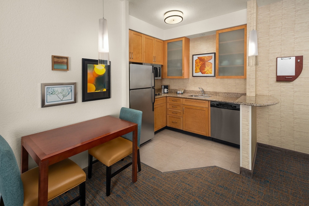 Residence Inn Portland Airport at Cascade Station - photo 11