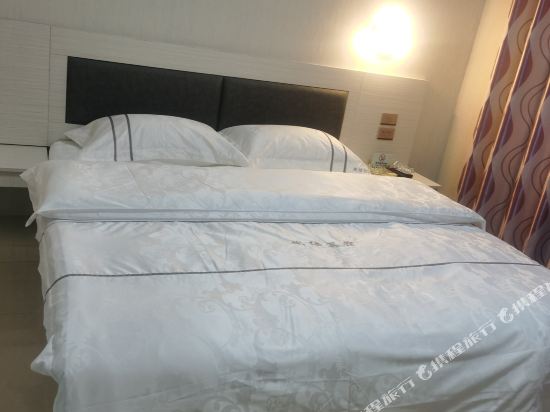 Ba Lu Hotel - carbon neutral hotel in Lijiang