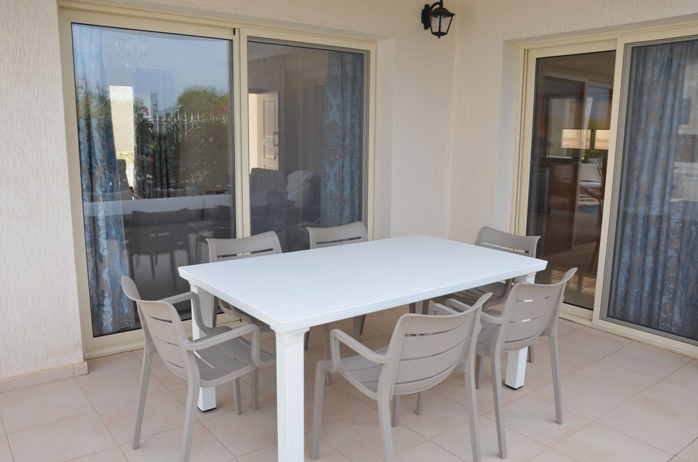 Anthorina Villa 3